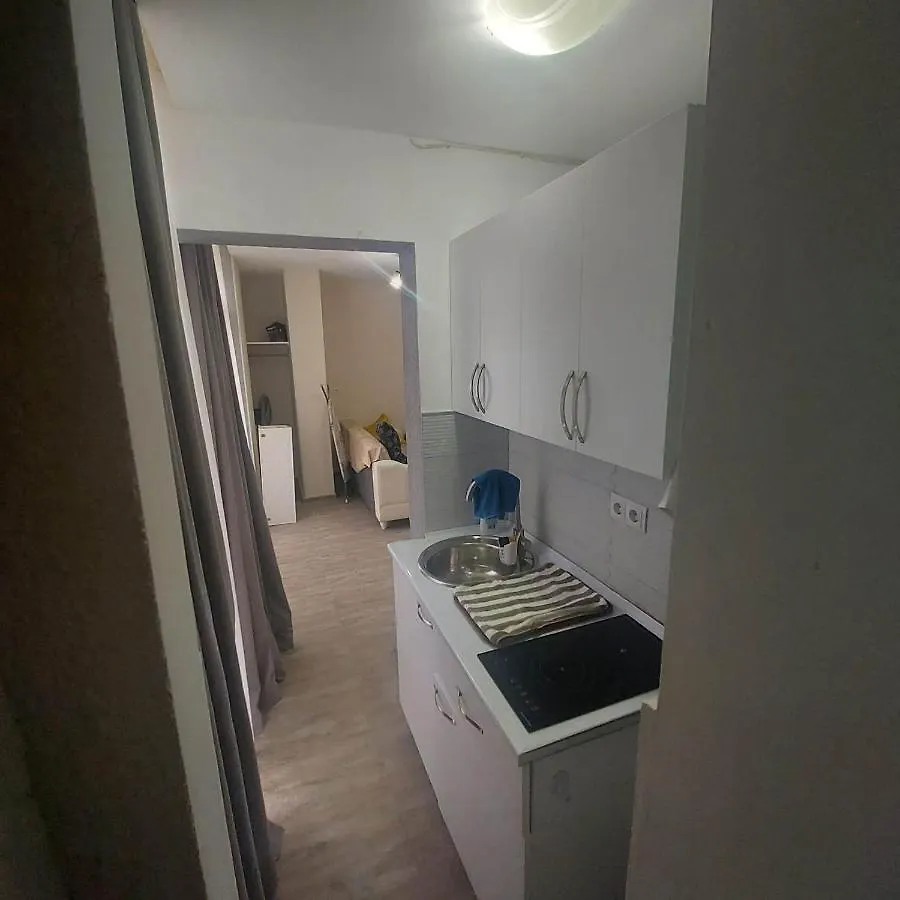 Giorgi Aparthotel Batumi